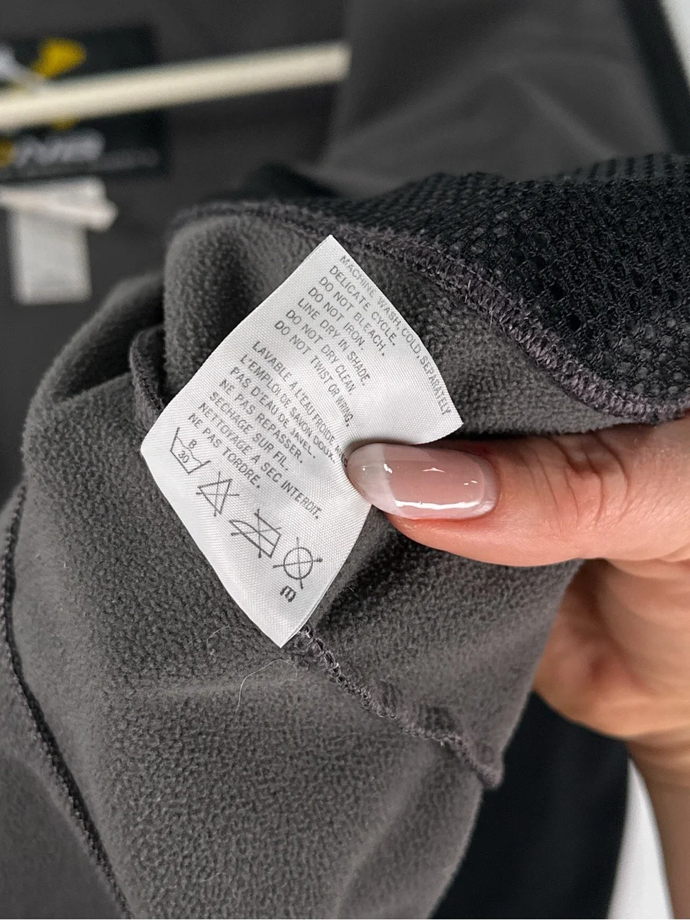 Descente Softshell Jacket Fleece Lined Full Zip Black S